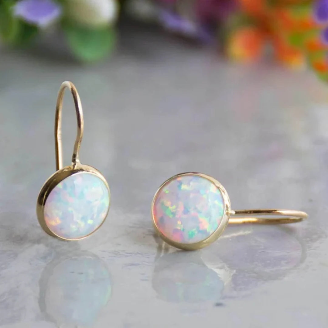 Boucles d'oreilles vintage en opale blanche dorée