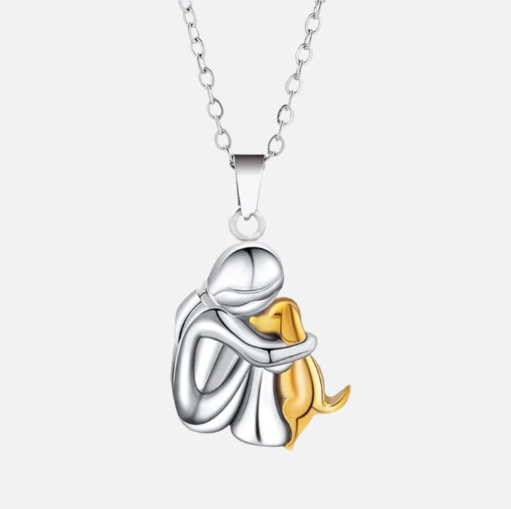 Collier avec pendentif de chien