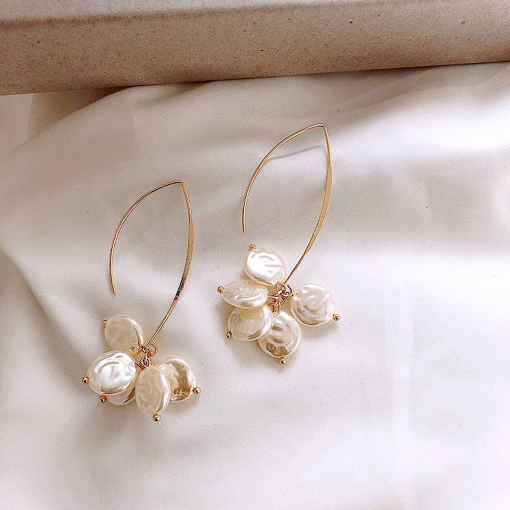 Boucles d'oreilles en perles et cristaux élégantes