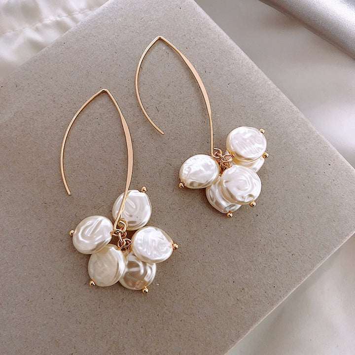 Boucles d'oreilles en perles et cristaux élégantes