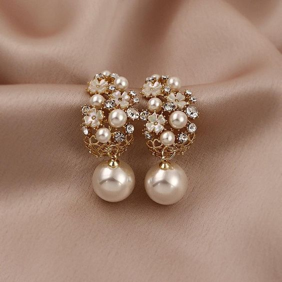 Boucles d'oreilles en perles élégantes et magnifiques