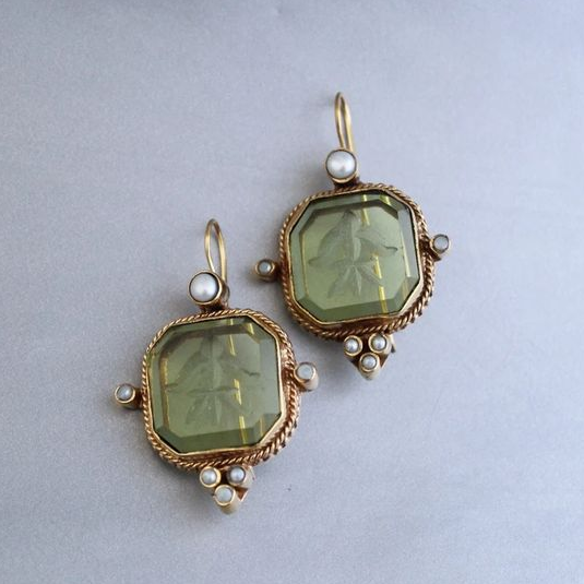 Boucles d'oreilles Vintage Grün & Perlen