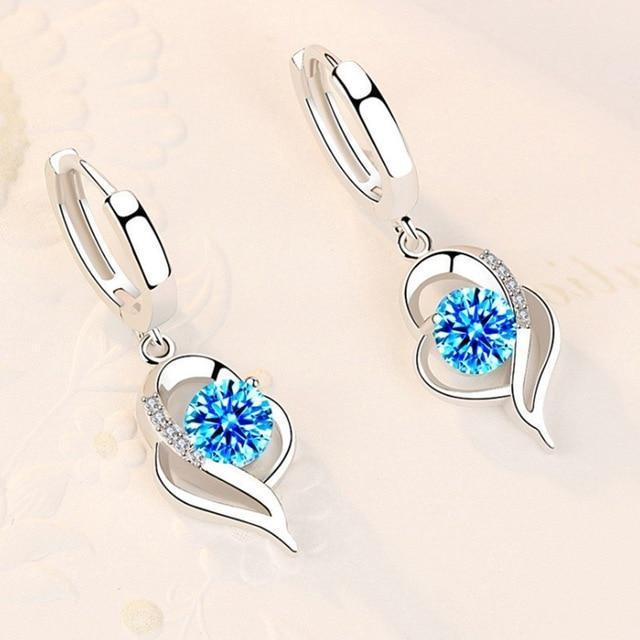 Boucles d'oreilles en argent floral avec zirconia