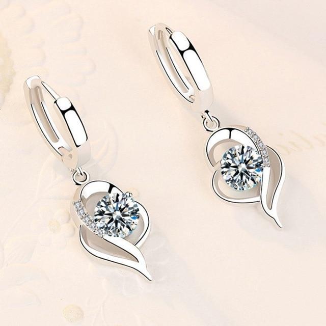 Boucles d'oreilles en argent floral avec zirconia